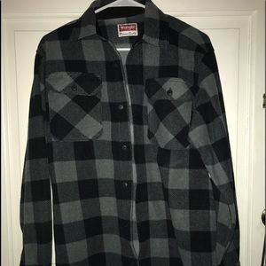 Wrangler long sleeve button up